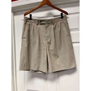 Alan Flusser Tan Pleated Front Shorts sz 35